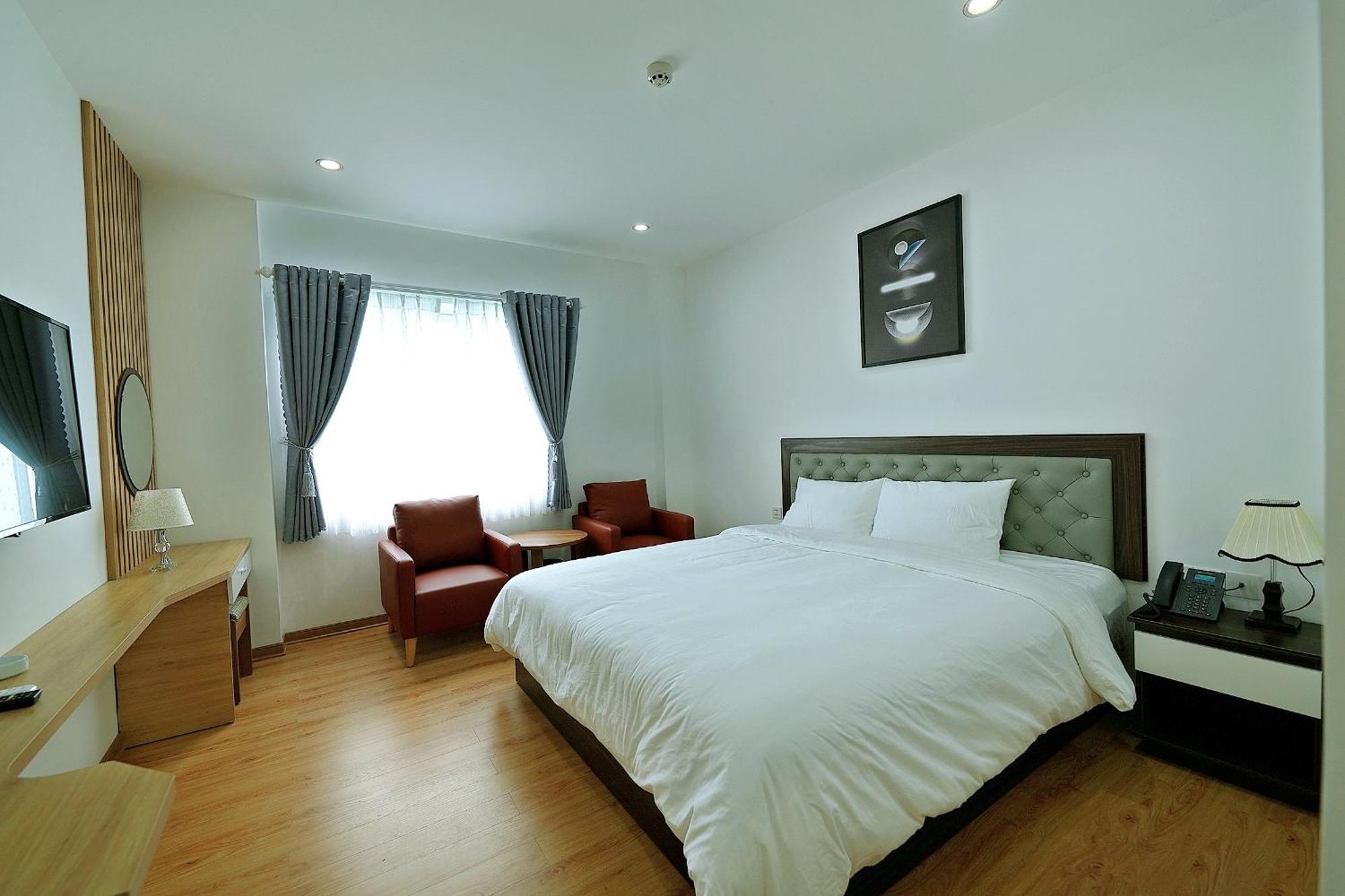 Khach San Xa Nu Hotel Tỉnh Kontum Exterior photo